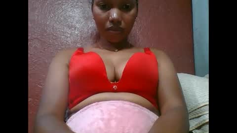 loveinlife750427 online show from November 13, 6:34 am