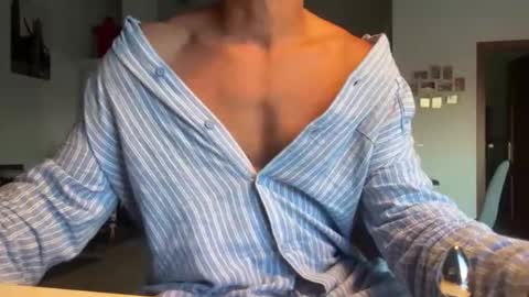 Loveisperfect online show from April 18, 6:12 pm