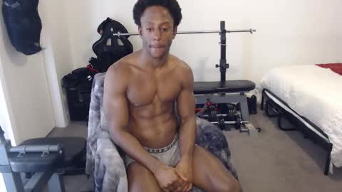 Snapshot of loveleexd21 chatting on January 4, 5:05 pm loveleexd21 online show from January 4, 5:05 pm