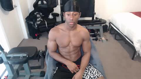 Snapshot of loveleexd21 chatting on January 8, 4:33 pm loveleexd21 online show from January 8, 4:33 pm