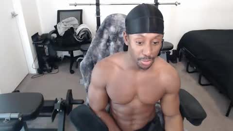 Snapshot of loveleexd21 chatting on October 28, 5:15 pm loveleexd21 online show from October 28, 5:15 pm