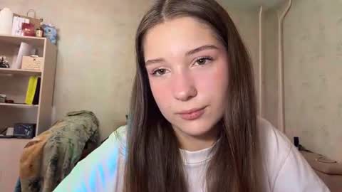 Snapshot of lovelladonaghe chatting on June 25, 7:24 am Lina online show from June 25, 7:24 am