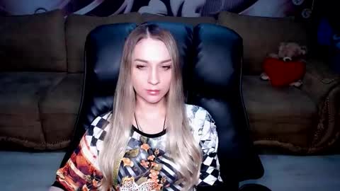private open online show from October 9, 2:26 pm