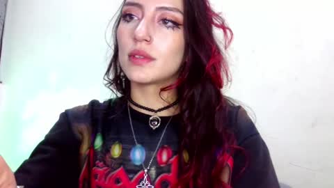 Snapshot of lovely_akira_xwx chatting on May 8, 5:02 am Tami online show from May 8, 5:02 am
