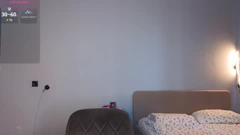 Snapshot of lovely_babyy chatting on February 12, 3:07 am Jenny online show from February 12, 3:07 am