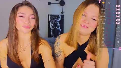 Snapshot of lovely_babyy chatting on September 27, 1:54 am Jenny online show from September 27, 1:54 am