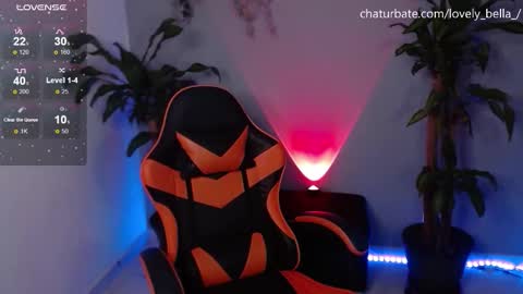 BELLA online show from November 30, 10:14 pm