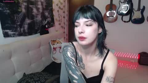 Cassie online show from September 27, 8:25 pm
