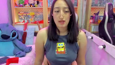 Chloe online show from March 1, 2:26 am