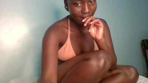 Snapshot of lovely_choco chatting on September 27, 4:23 pm Choco online show from September 27, 4:23 pm