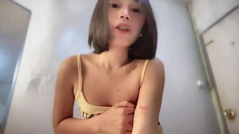 lovely_cittie18 online show from March 11, 1:55 am