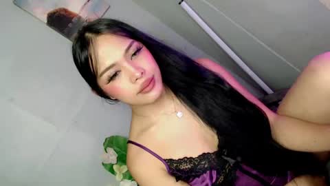 Snapshot of lovely_felicity chatting on July 27, 10:44 am lovely_felicity online show from July 27, 10:44 am