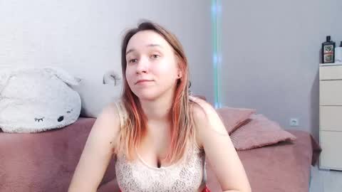 Lovely Hayley online show from May 26, 10:17 pm