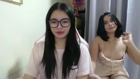 Lovely Laura online show from November 14, 8:29 pm