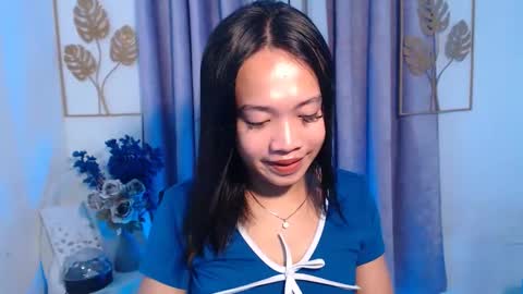 Snapshot of lovely_lianne chatting on February 11, 6:51 am lovely_lianne online show from February 11, 6:51 am