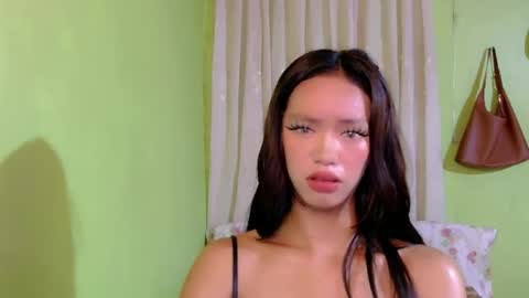 lovely_nephi_intown online show from February 21, 5:52 am