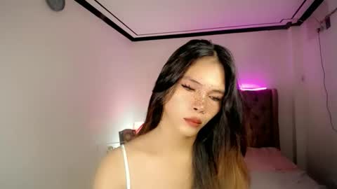 KATE online show from May 14, 12:01 pm