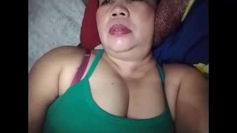 lovely_orchid online show from January 14, 5:57 am