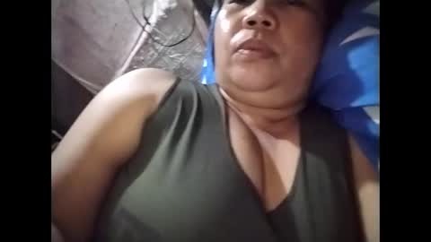 Snapshot of lovely_orchid chatting on February 22, 7:40 am lovely_orchid online show from February 22, 7:40 am