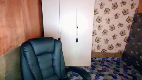 lovely_ricaxxx online show from October 17, 7:55 am