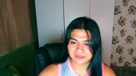 lovely_ricaxxx online show from October 19, 6:41 pm
