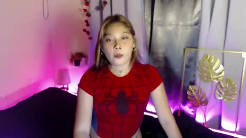 Snapshot of lovely_sandyy chatting on February 26, 12:48 pm sandy online show from February 26, 12:48 pm