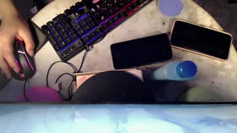 sandy online show from March 25, 9:10 pm