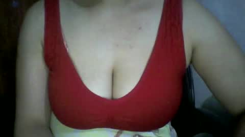 Snapshot of lovely_sweet_girl chatting on February 17, 7:04 am katrina follow me guys online show from February 17, 7:04 am
