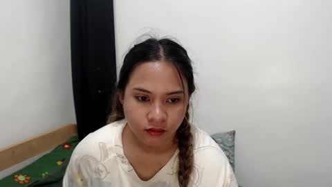 Axel online show from January 10, 12:45 am