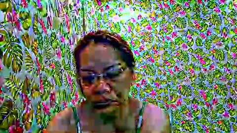 lovelyasiancutie online show from May 11, 9:01 pm