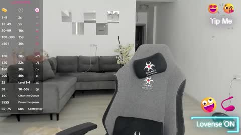 lovelybianca_ online show from March 18, 1:53 am