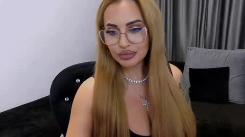 PrAllinXXXa online show from November 24, 12:10 am