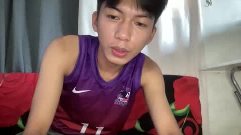 Snapshot of lovelyboy_jm chatting on June 11, 2:53 am lovelyboy_jm online show from June 11, 2:53 am