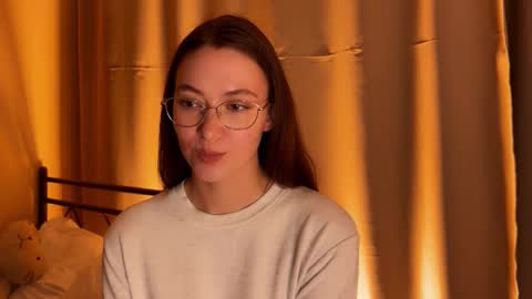 Snapshot of lovelycoupleforyou chatting on October 26, 6:03 pm Solfiro online show from October 26, 6:03 pm