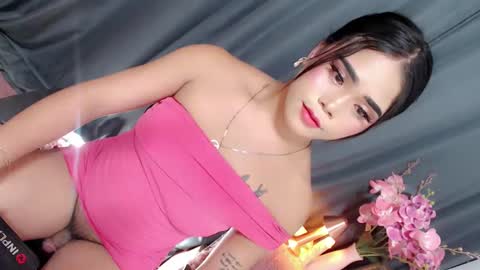 Snapshot of lovelydollsandra chatting on February 18, 4:48 pm lovelydollsandra online show from February 18, 4:48 pm