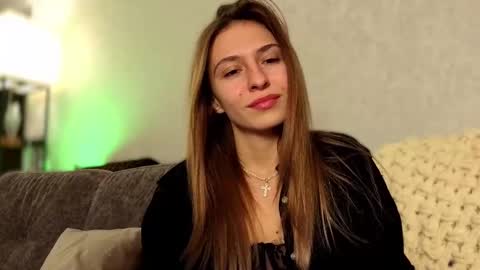 Snapshot of lovelykatea chatting on October 22, 1:55 pm Kate only online show from October 22, 1:55 pm