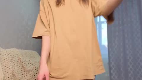 Snapshot of lovelykatea chatting on November 2, 7:55 am Kate only online show from November 2, 7:55 am