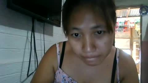 Snapshot of lovelyladylynxxx chatting on February 6, 12:11 am LocwlyLSYlYNXXX online show from February 6, 12:11 am