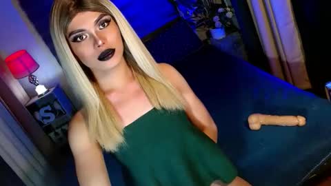 lovelymiss_shyna11 online show from October 1, 10:21 am