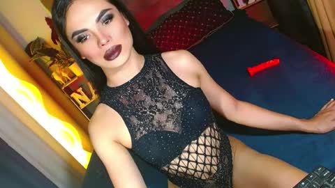 lovelymiss_shyna11 online show from July 13, 12:30 pm