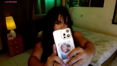 lovelynaomihill online show from October 2, 11:39 am