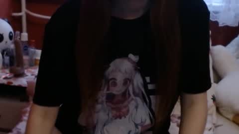 Snapshot of lovelynekochan chatting on February 27, 9:00 am Lisa Cherry online show from February 27, 9:00 am