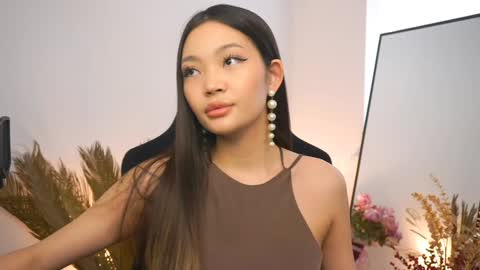 kim online show from January 18, 10:39 am