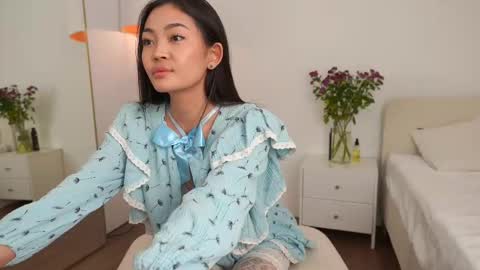 kim online show from November 18, 4:11 pm