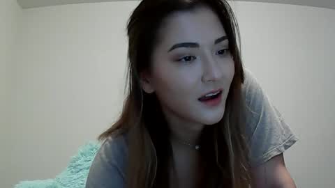 Queen Aria  online show from November 5, 7:58 pm