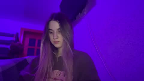 ELA online show from February 4, 8:36 pm