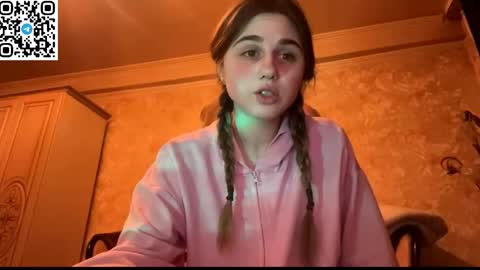 ELA online show from April 12, 6:35 pm