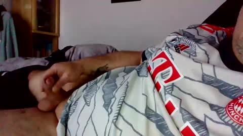 lover010983 online show from February 26, 3:41 pm