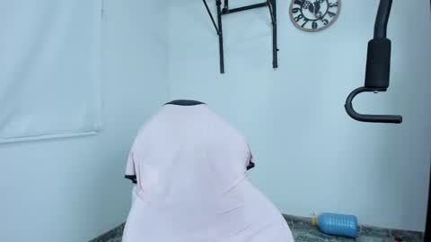 Snapshot of lover_fitnessboy chatting on February 17, 10:58 pm kevin online show from February 17, 10:58 pm