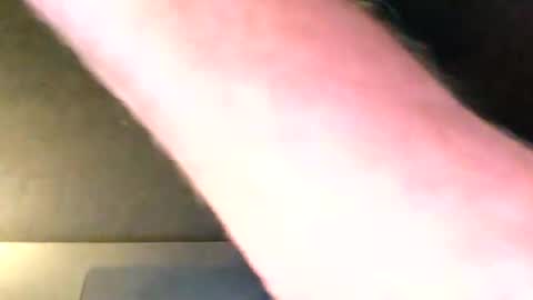 Snapshot of loverdoc chatting on October 20, 5:19 am Lovers 3 online show from October 20, 5:19 am